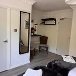 The Light House 3*